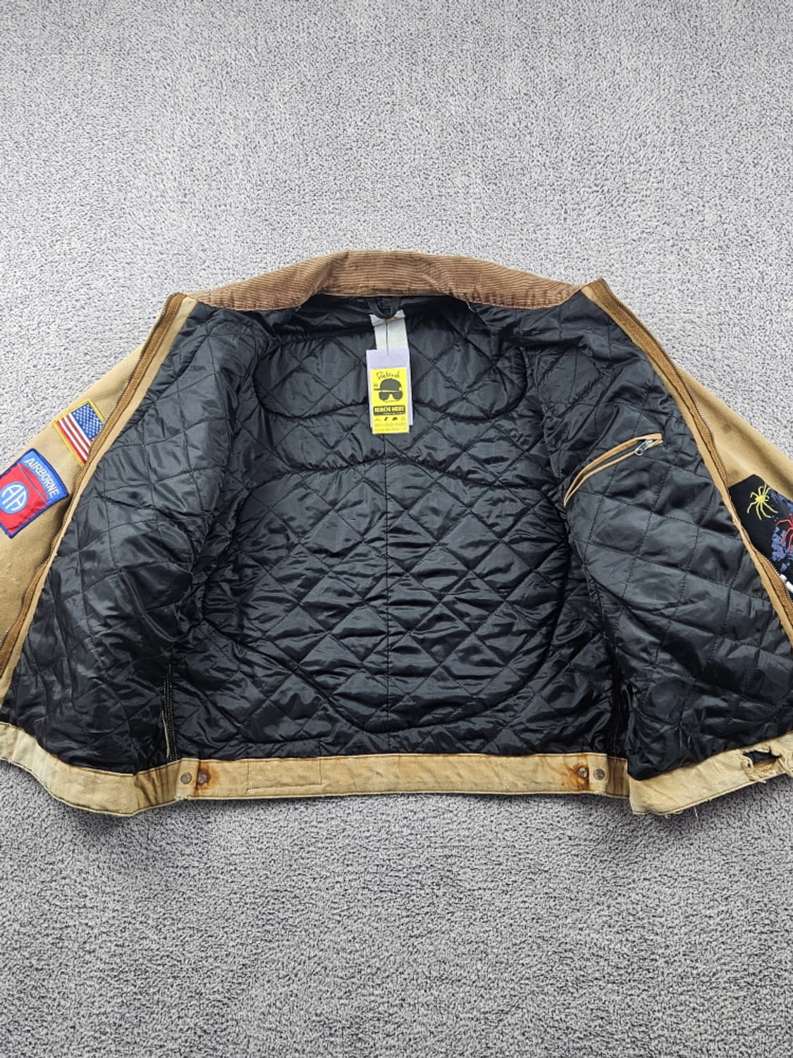 칼하트 X 제프해밀턴 리워크 커스텀 디트로이트 자켓 (105)/10594 상품이미지9