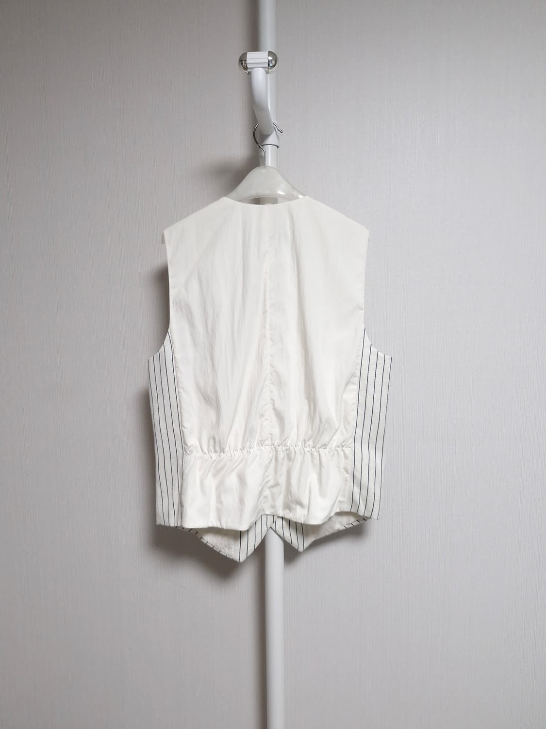 EENK잉크 스트라이프 베스트 자켓 아이보리 상품이미지4