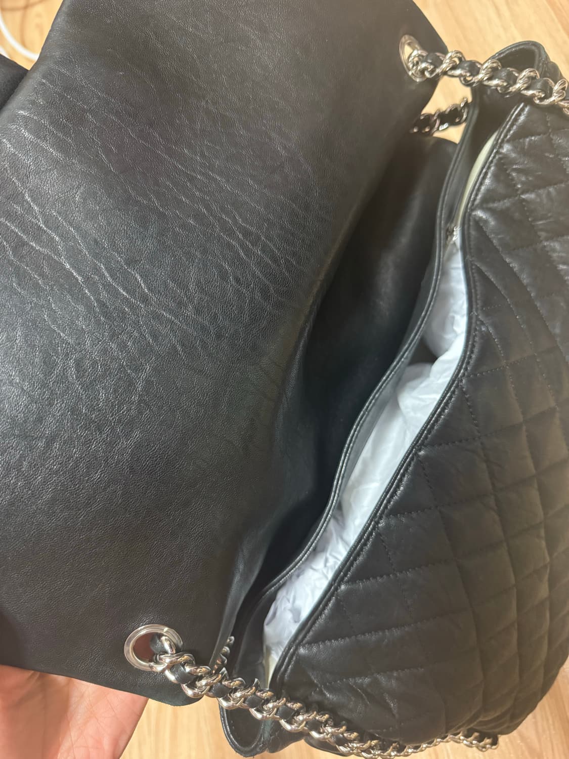 샤넬 맥시 어라운드 체인백 상품이미지6