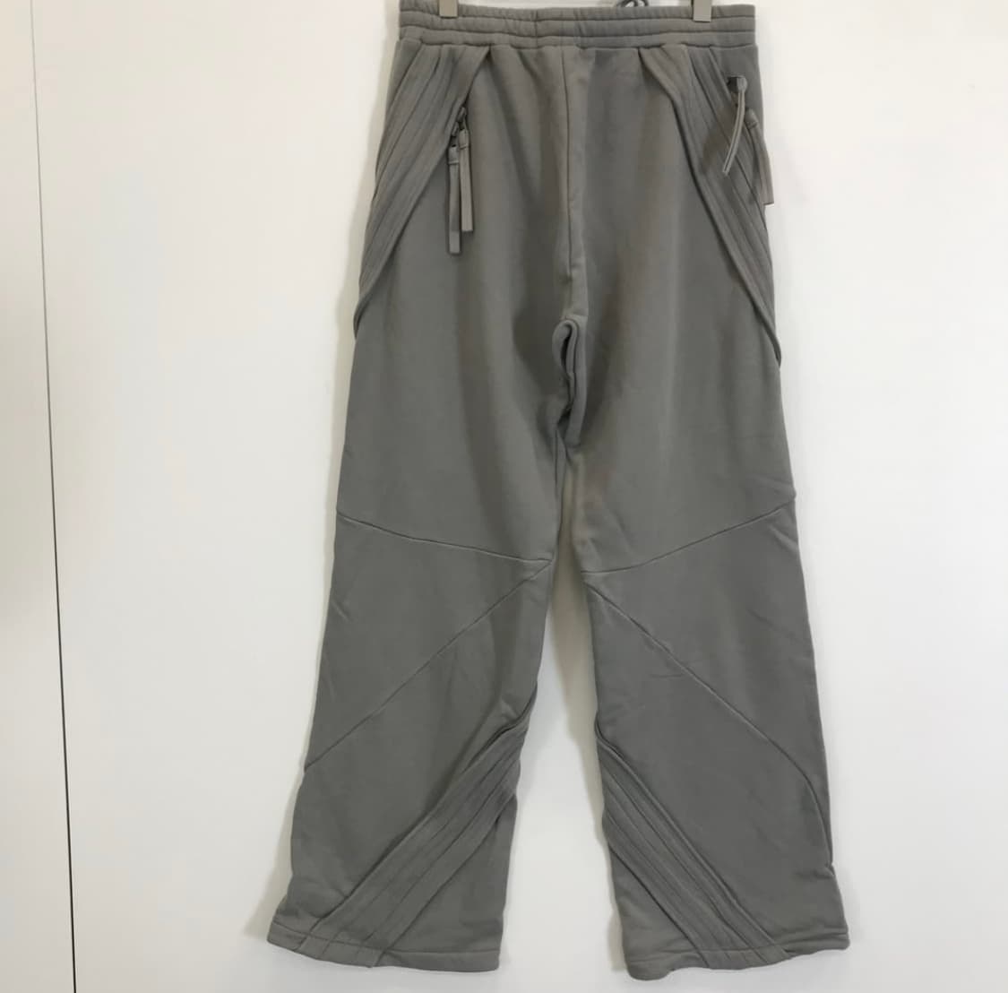 [L] paf x fila 테크니컬 스웻팬츠 센터 그레이 상품이미지3