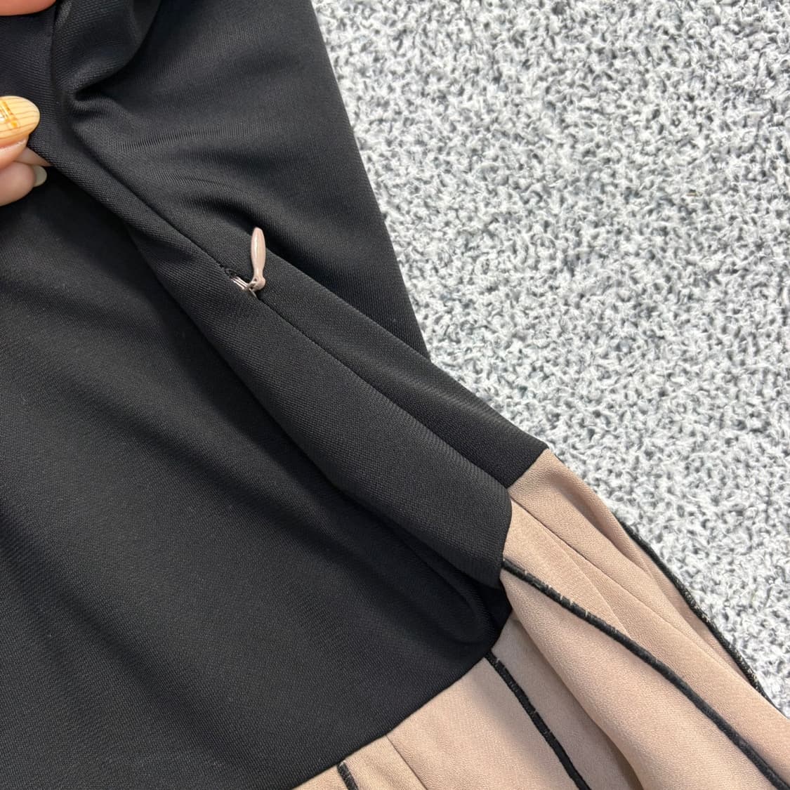 실측 막스마라 배색 플리츠 원피스 0420J 상품이미지4