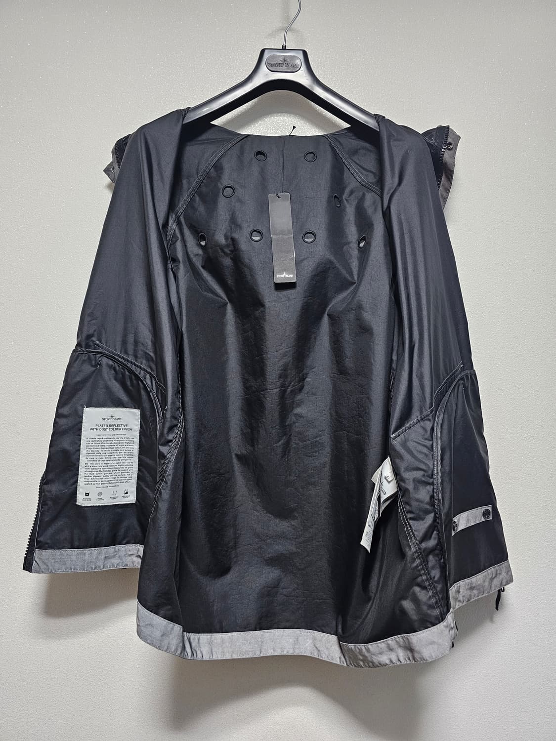 스톤아일랜드 리플렉티브 더스트 피니쉬 자켓 상품이미지6