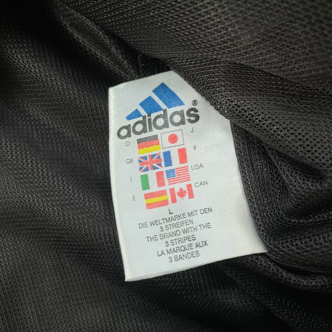 아디다스 올드스쿨 3s 바람막이 자켓 다크브라운 상품이미지4