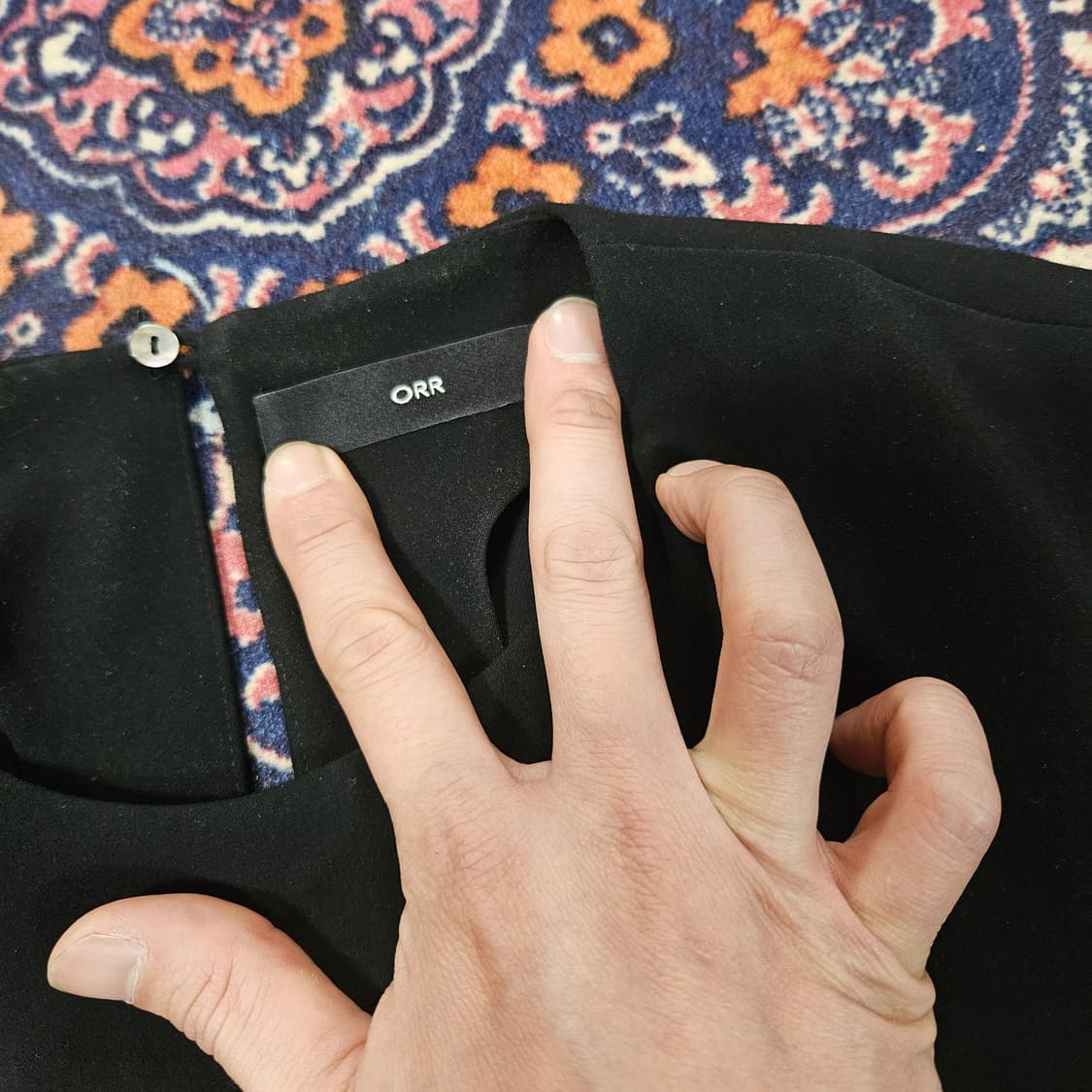 오르(ORR) 블랙 트임 블라우스 S 상품이미지7