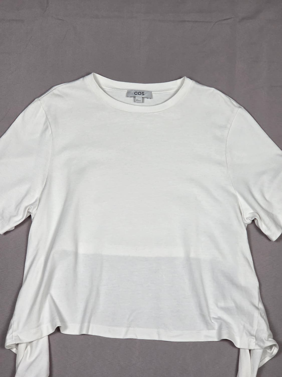 [COS] 백 타이 디테일 코튼 반팔 티셔츠 | S00100 상품이미지2