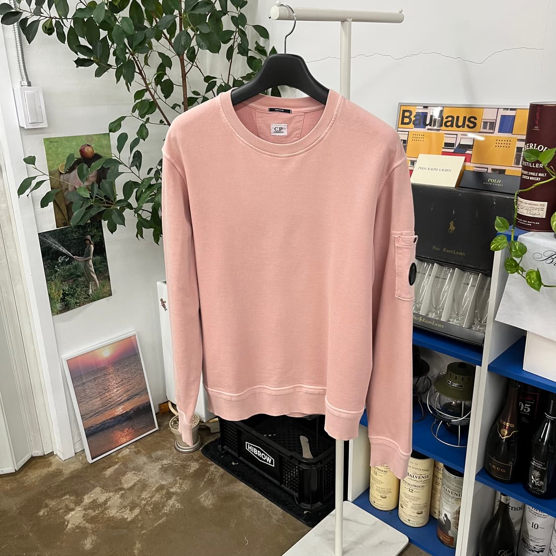 Cp컴퍼니 렌즈와펜 맨투맨 L 상품이미지1