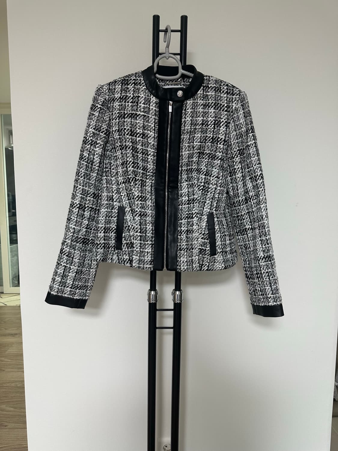 캐빈클라인 트위드  집업 자켓 S사이즈 -상태최고 상품이미지3