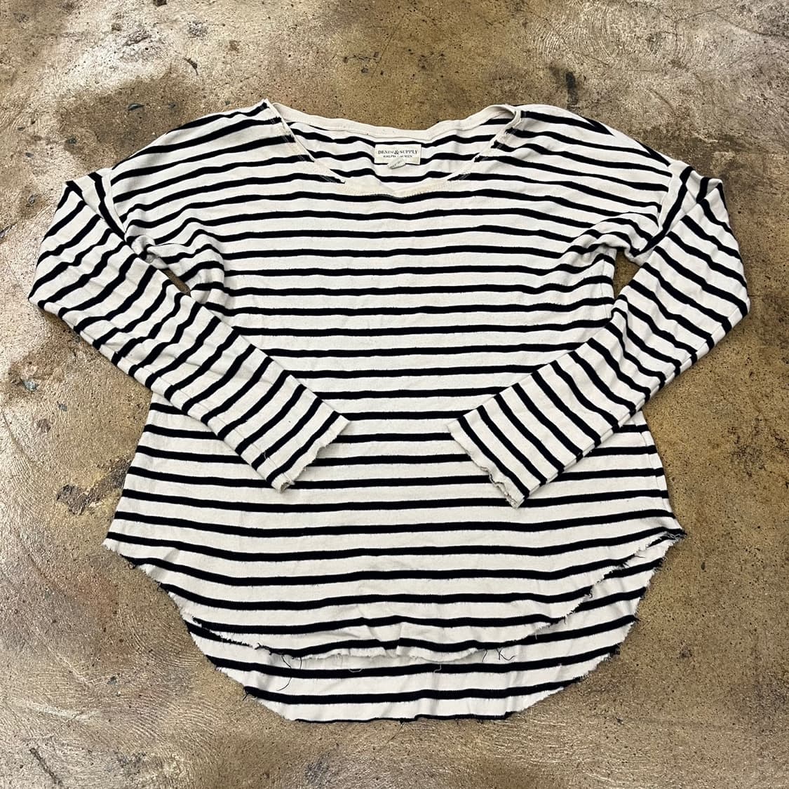 폴로 데님앤서플라이 스트라이프 흰검 화이트 블랙 긴팔 티셔츠 상품이미지2