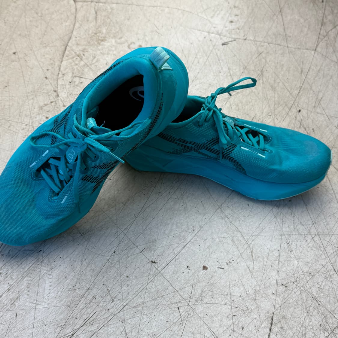 아식스 노바블라스트5 280사이즈 상품이미지4