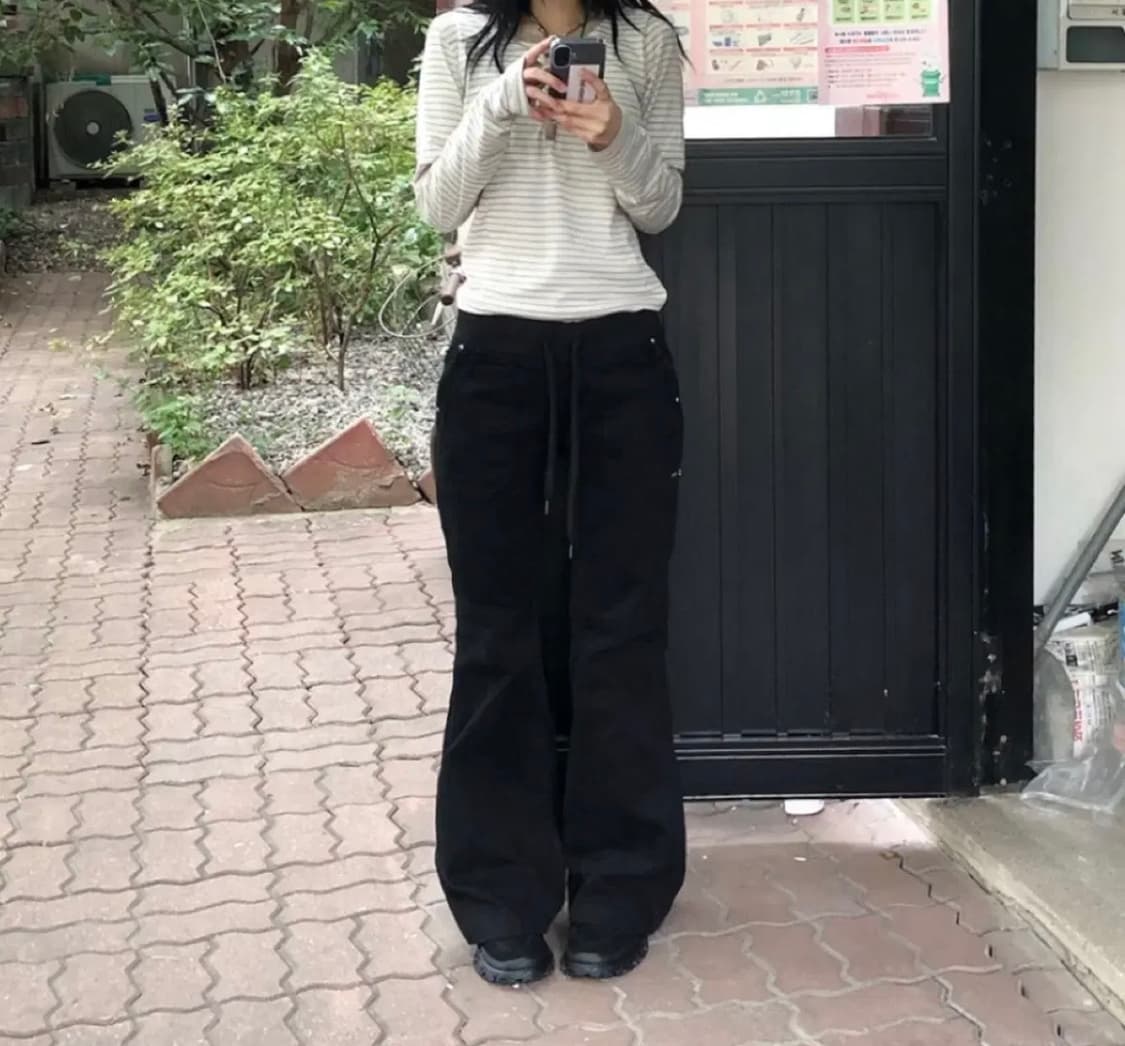 LOOFON 버터플 루즈 플레어 팬츠 ootj 코듀로이 로우라이즈 부츠컷 상품이미지4