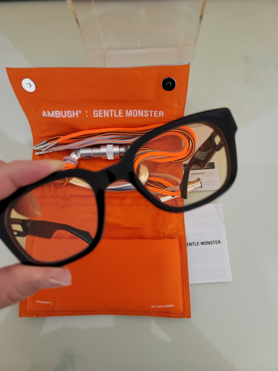 젠틀 몬스터 x 앰부쉬 카라비너 1 01(OR) 판매 상품이미지4