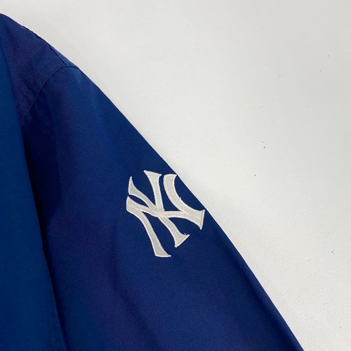 00s 나이키 센터 스우시 뉴욕 양키스 빅로고 네이비 웜업 (110) 상품이미지4