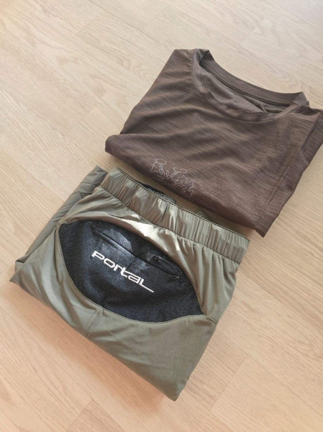 Portal 포탈 러닝 반팔티 반바지 세트 XL 새제품 상품이미지2