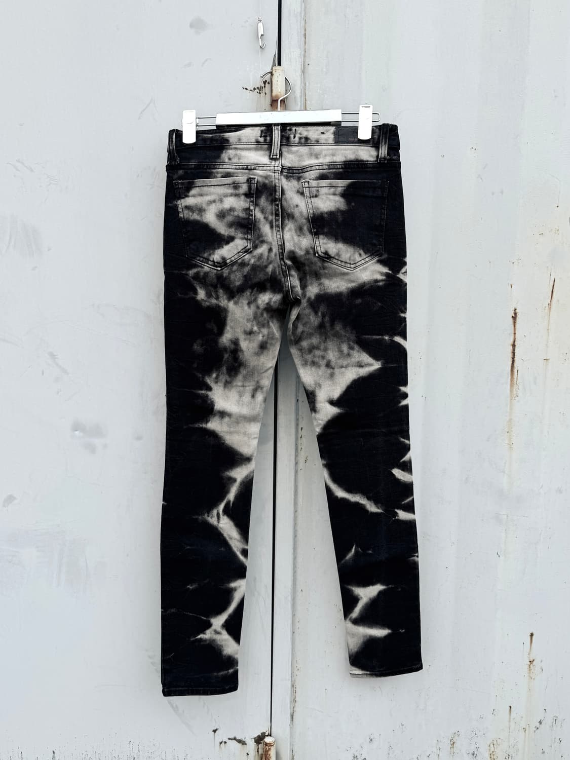 블랙 워시드 스키니 진 상품이미지3