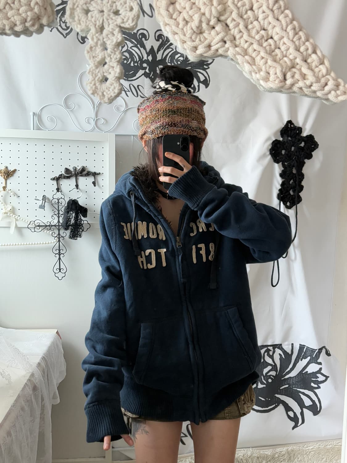 • Abercrombie Navy Wolf fur Hoodie zip-u 상품이미지4