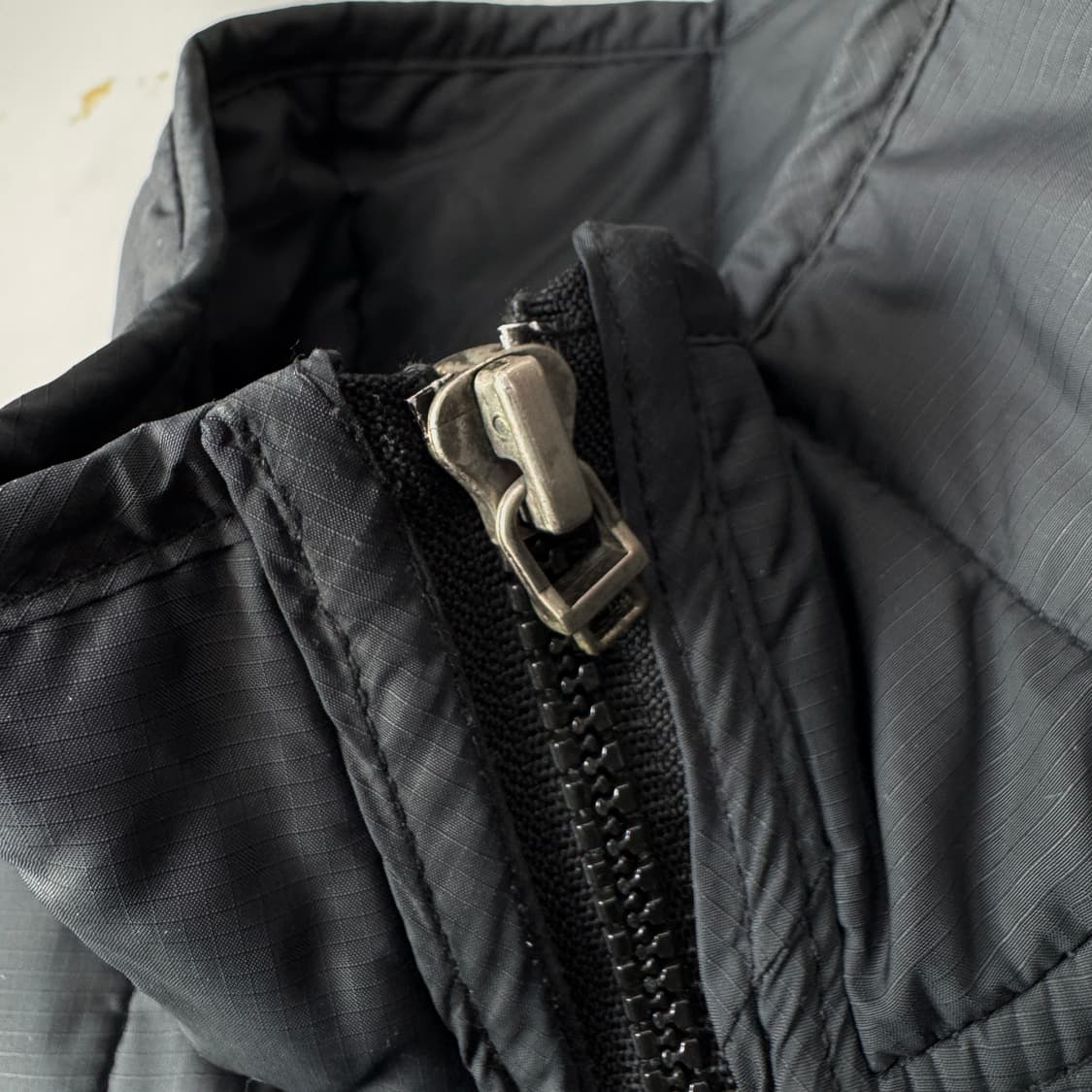 폴로스포츠 90s 고프코어 경량패딩 블랙 자켓 상품이미지5