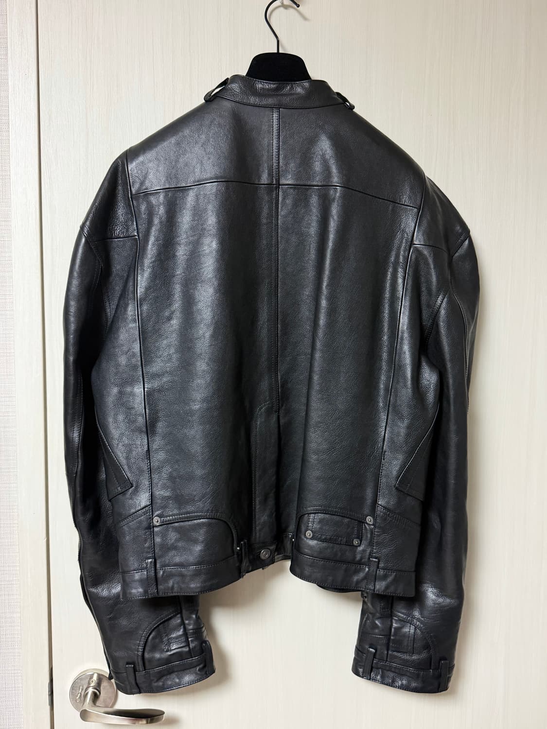 발렌시아가 디컨스트럭티드 레더 자켓 칸예 자켓 상품이미지2