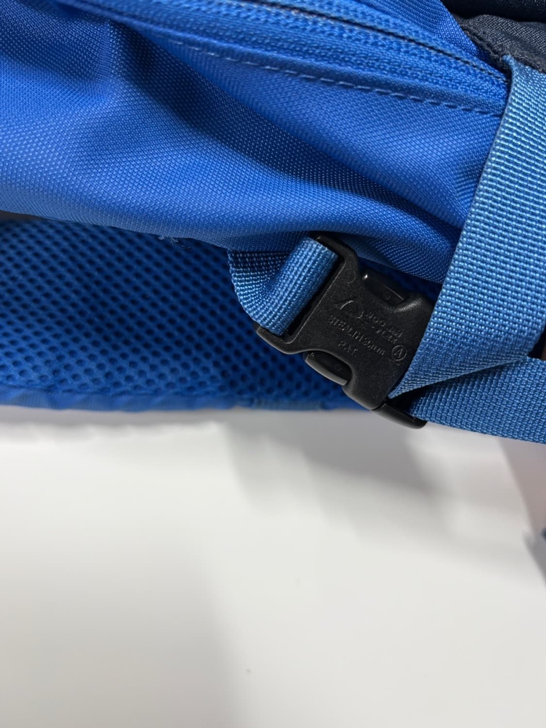 노스페이스의 텔러스 25 가방 상품이미지7