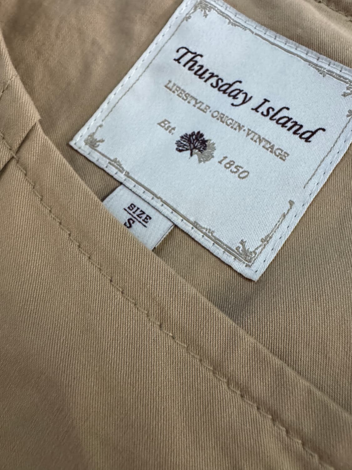 여성 써스데이아일랜드 체크 플리츠 벨티드 트렌치코트 S 상품이미지3