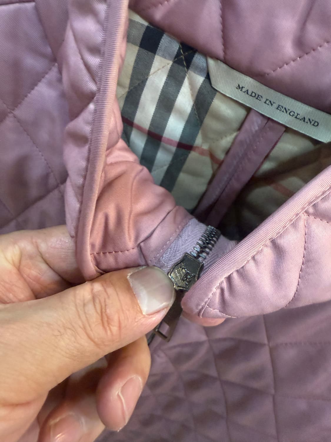 66-77 정품 버버리 누빔집업 자켓 팝니다 상품이미지3