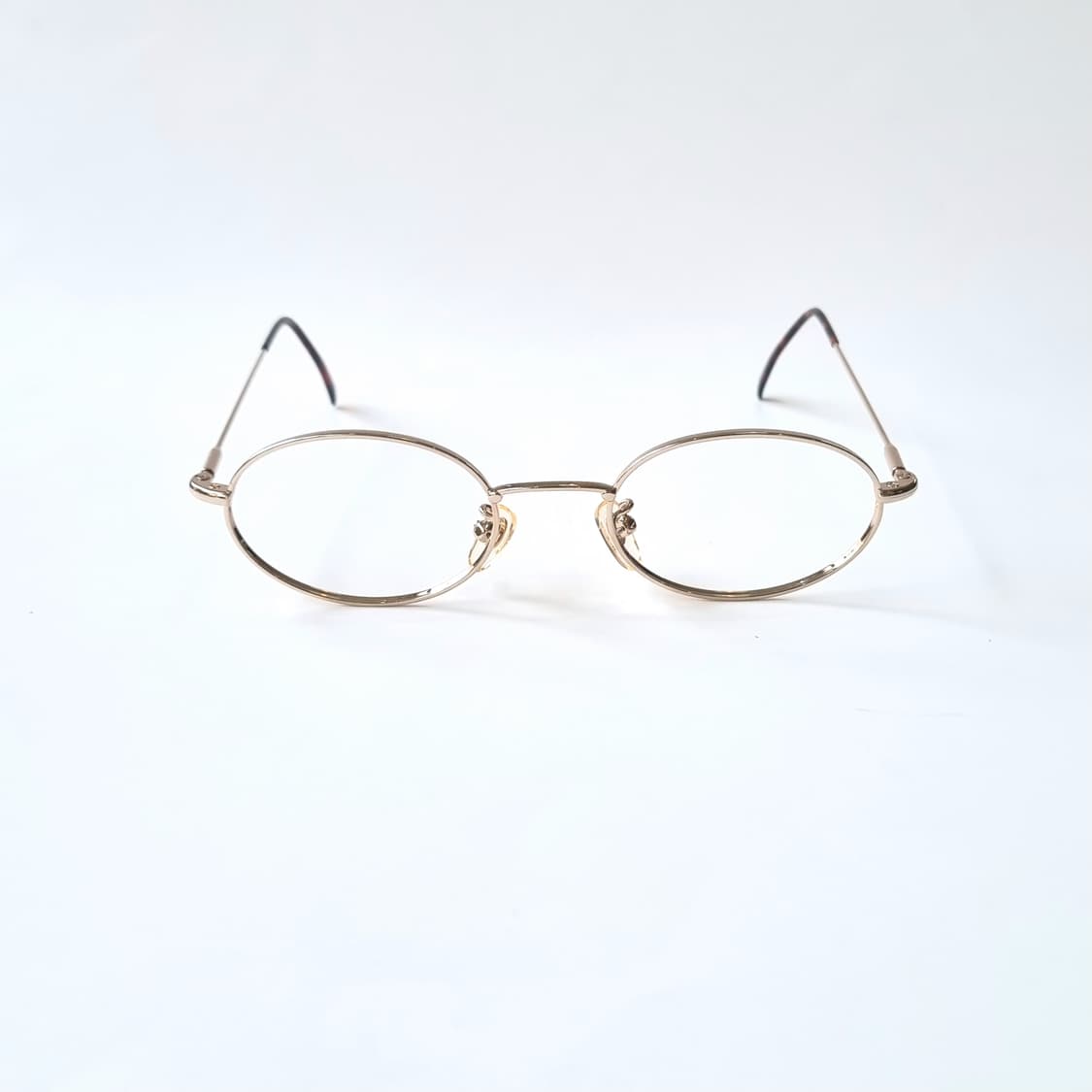 진열상품 타원형 스텐다드 골드 안경테 396 상품이미지2