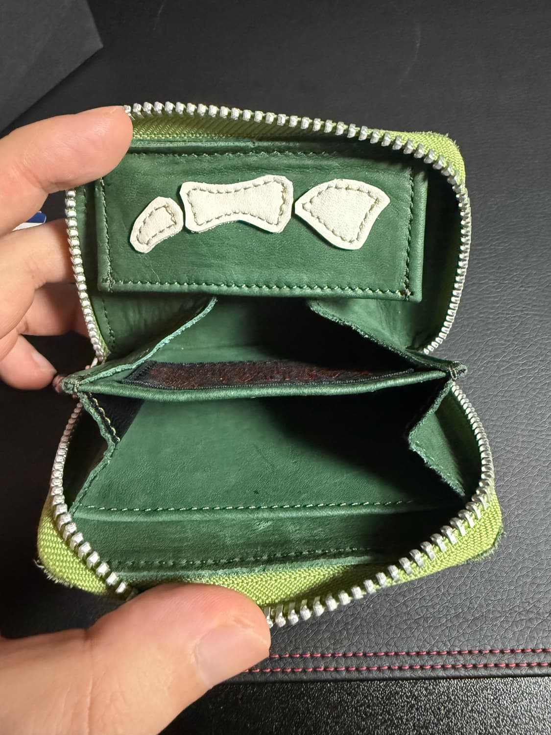캐피탈 본 지갑 그린 떰즈업 상품이미지3