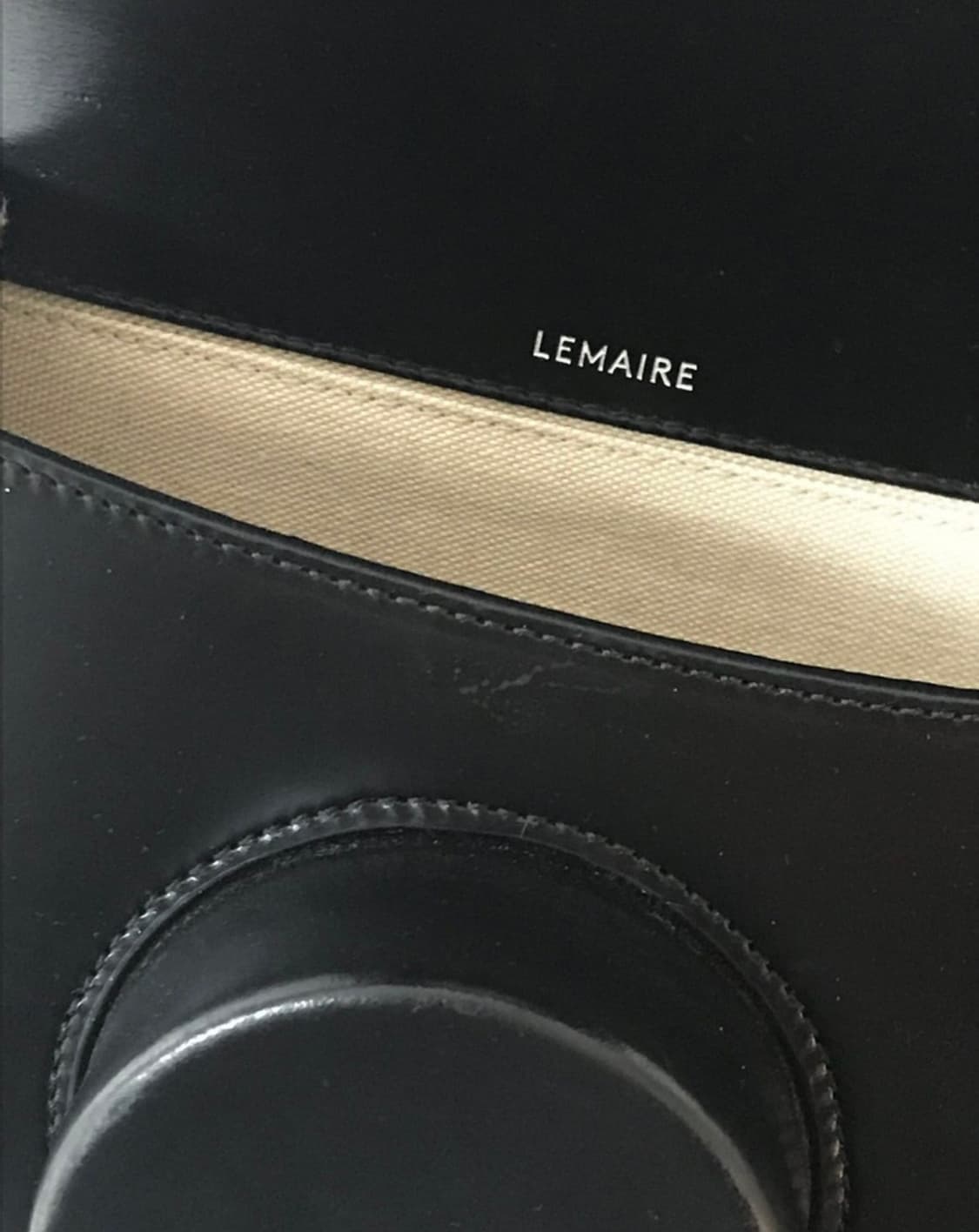 르메르 카메라백 상품이미지4