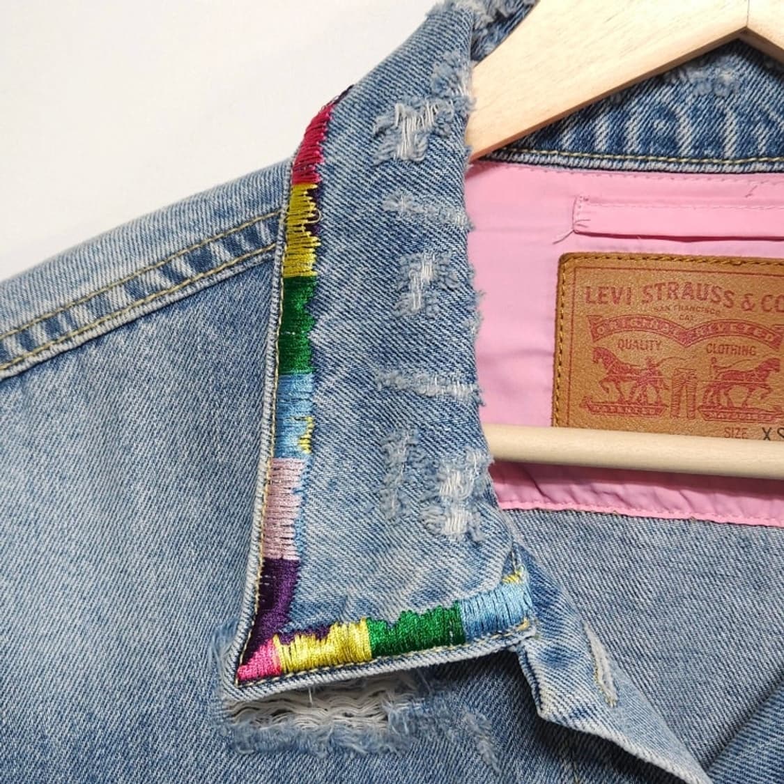 여성XS LEVIS 리바이스 50주년 한정판 커스텀 데님 청자켓 상품이미지3