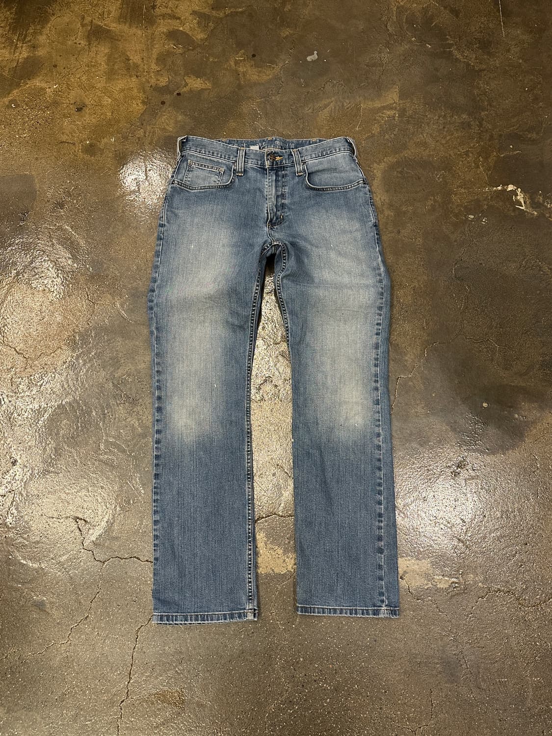 칼하트 러그드 플렉스 릴렉스드 핏 데님 팬츠 32x32 상품이미지1