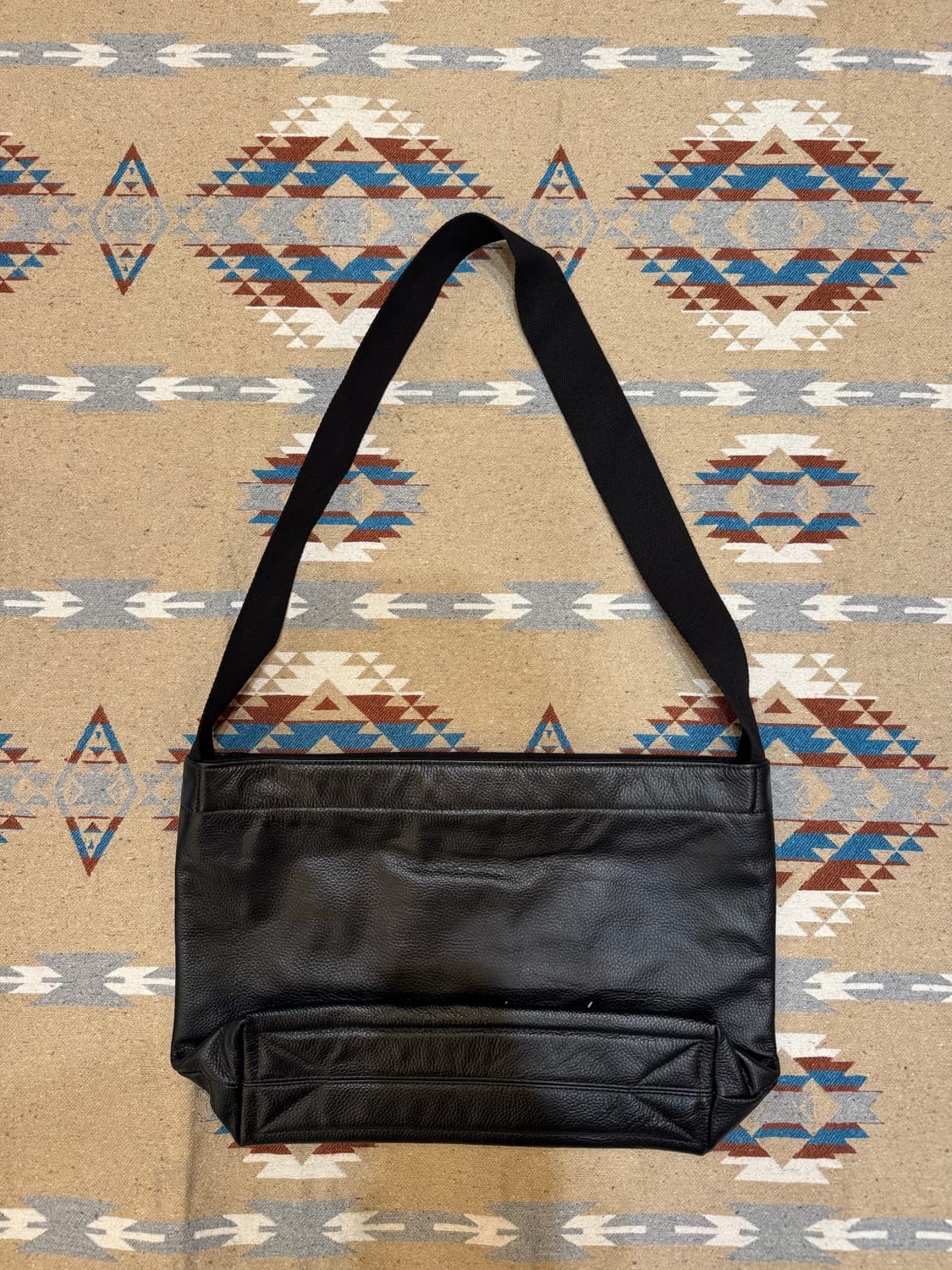 [OS] 요지 야마모토 아오야마 카우레더 숄더백 상품이미지3