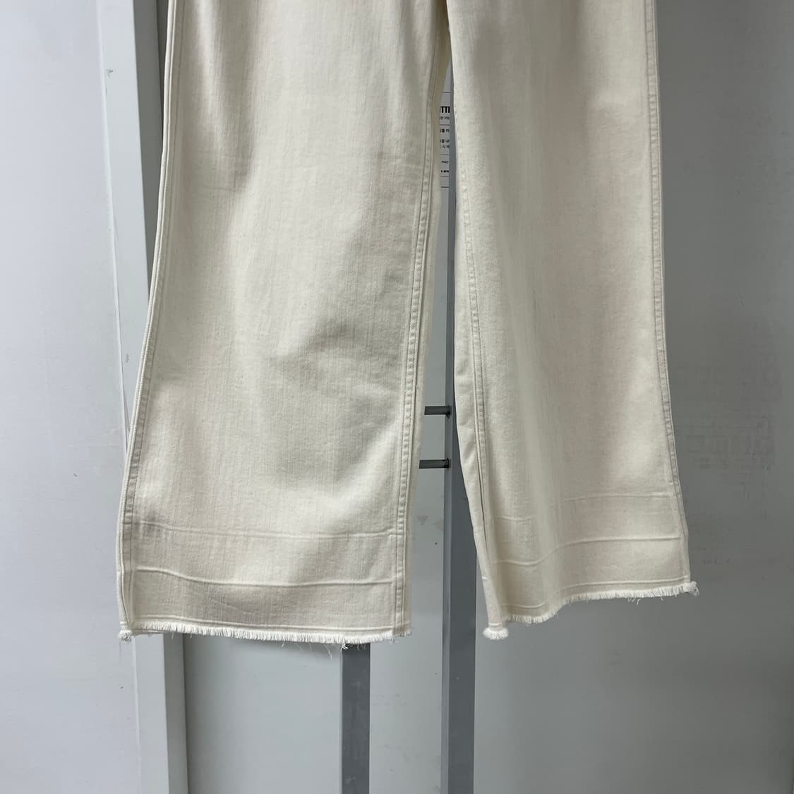 클로즈드 아이보리 팬츠 25(W) 상품이미지3