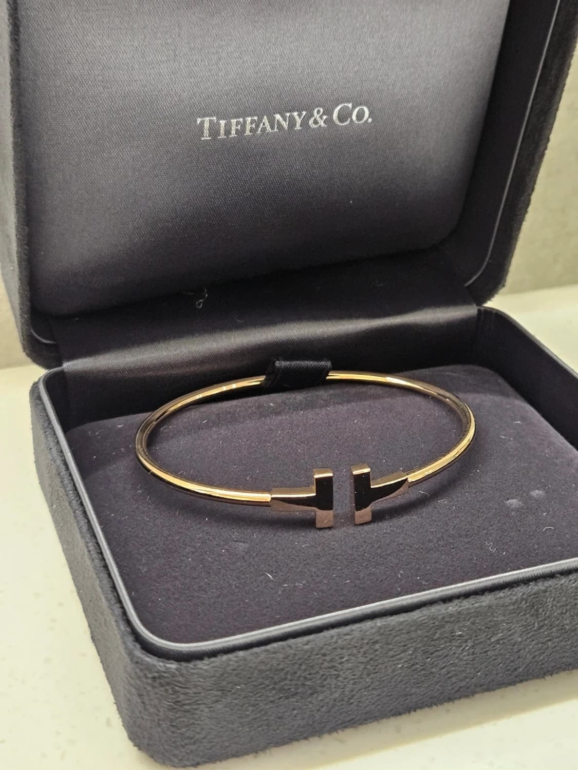 (새상품급) 티파니앤코 팔찌 T 와이어 브레이슬릿 M 상품이미지3