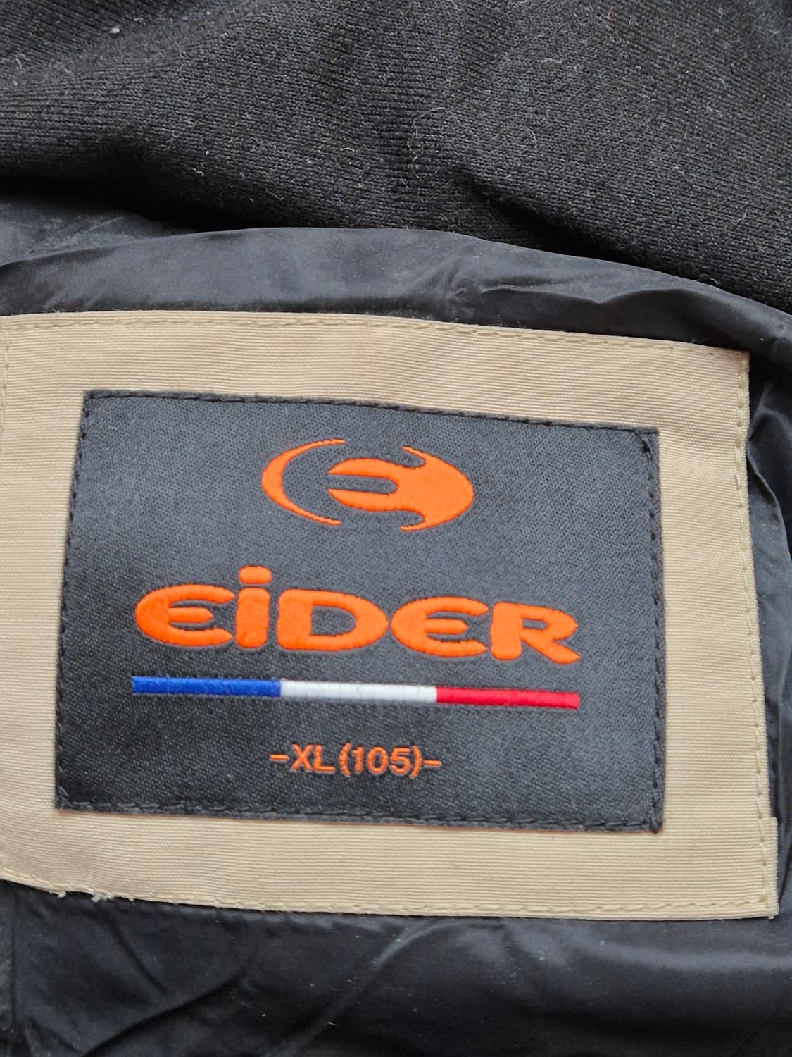 아이더 베이지색 다운 자켓 XL(105) 사이즈입니다. 털 탈부착 가능하 상품이미지3