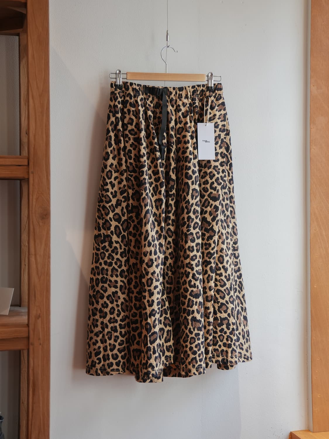 그라미치 X 빔즈보이 별주 레오파드 패턴 롱 스커트 상품이미지2