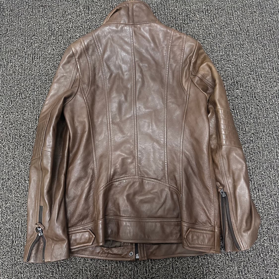 비욘드클로젯 여성 양가죽 자켓 브라운 55사이즈 상품이미지4