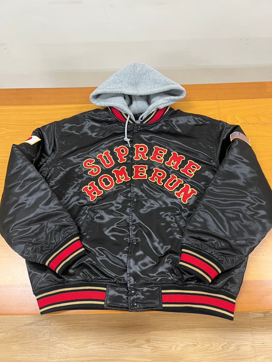 슈프림 25ss 홈런 자켓 새상품 상품이미지1