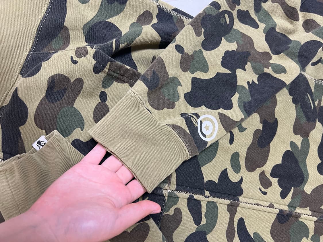 베이프 샤크 녹계 후드집업 상품이미지4