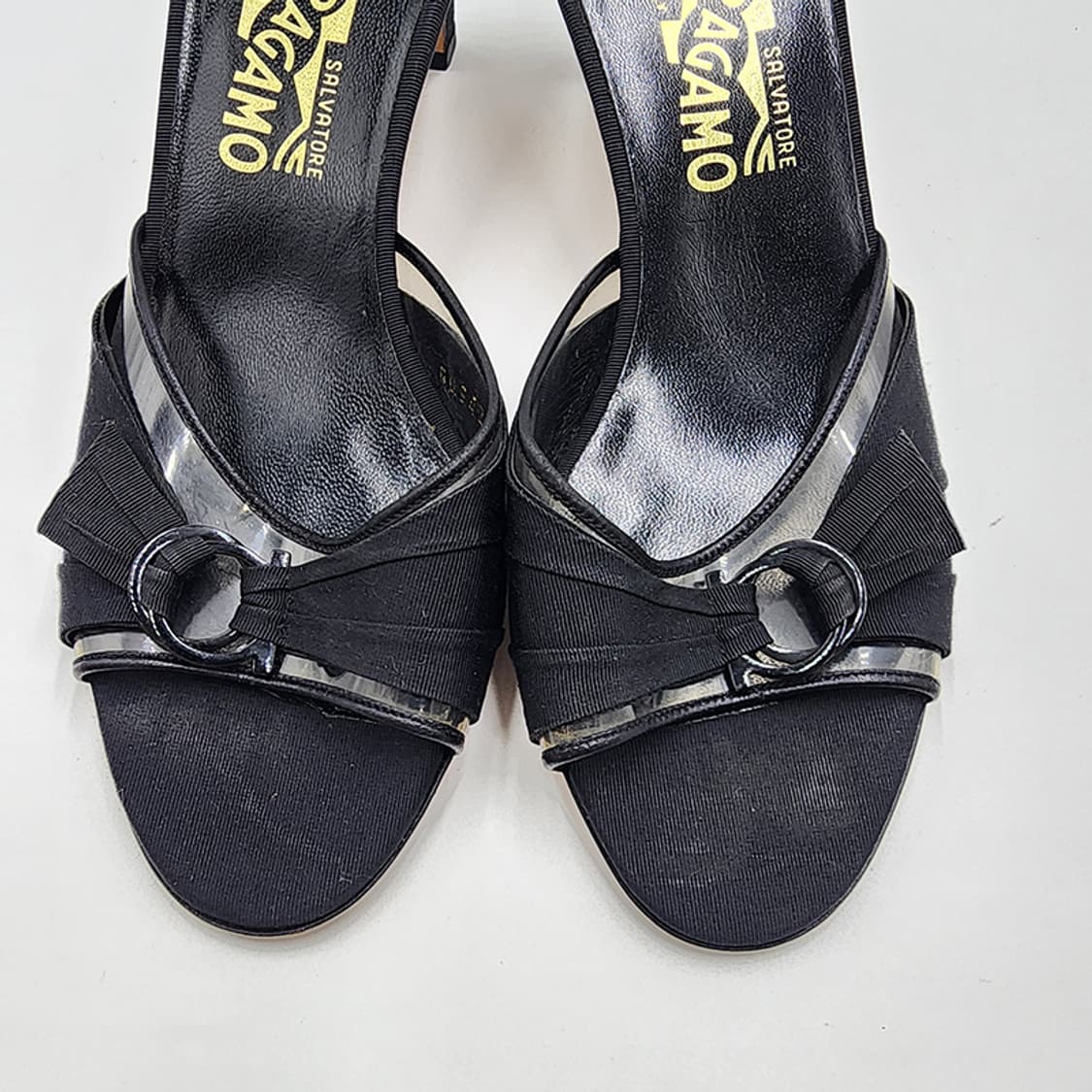 페라가모 빈티지 블랙 클리어 플라스틱 오픈토 슈즈 7 상품이미지9