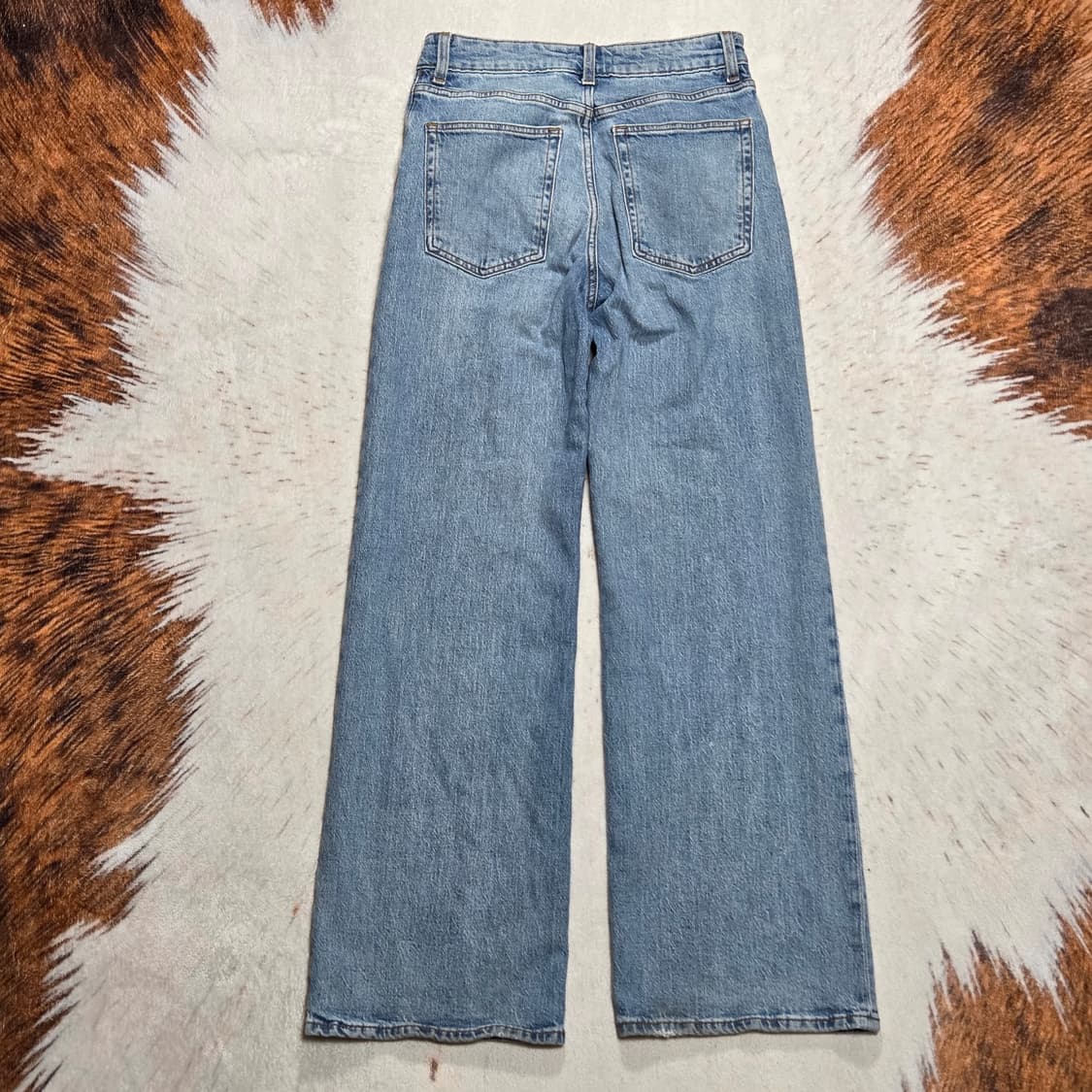 h&m 연청 데님 와이드 팬츠 상품이미지4