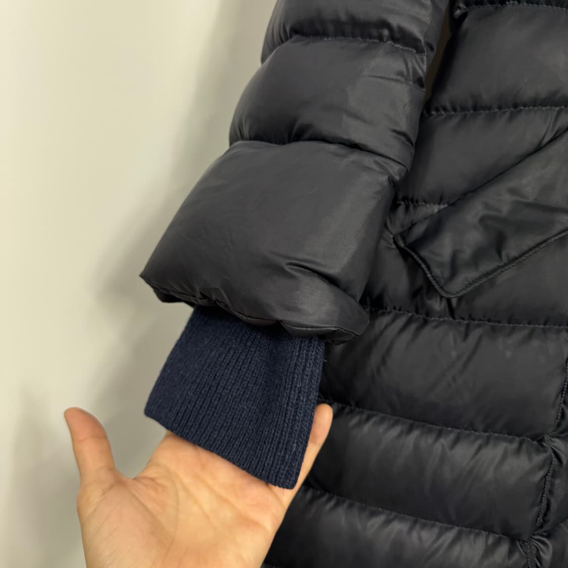 손정완 구스패딩 55사이즈, 폭스퍼 모자, 예쁘고 고급져요 상품이미지4