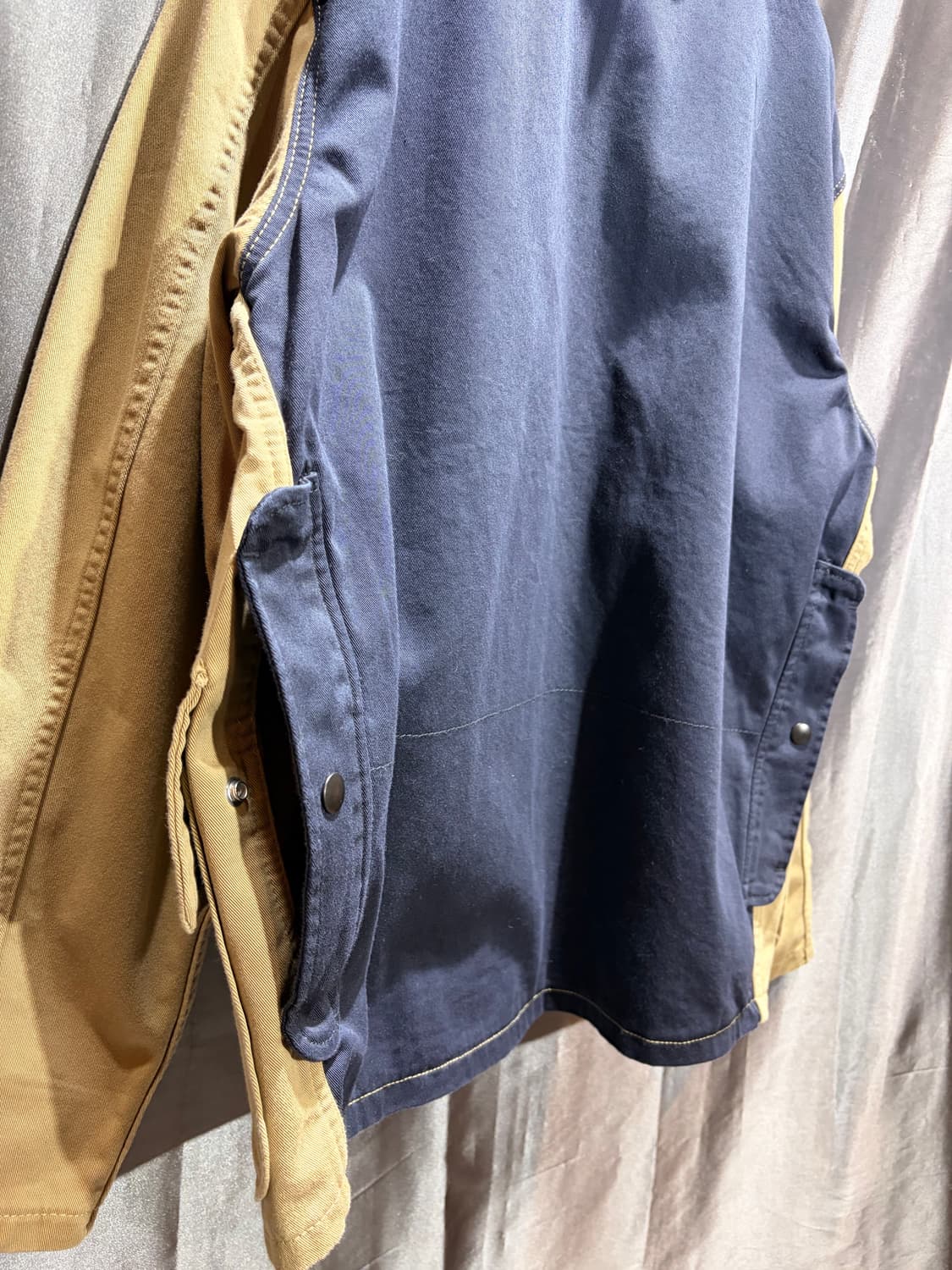 M 리바이스 3포켓 배색 코튼 베이지 집업 블루종 상품이미지4