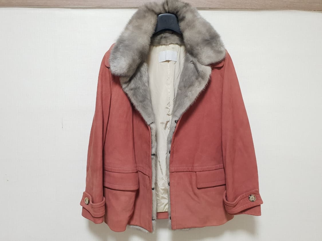 PRADA 프라다 밍크 천연가죽 무스탕 여성 77
​ 상품이미지4