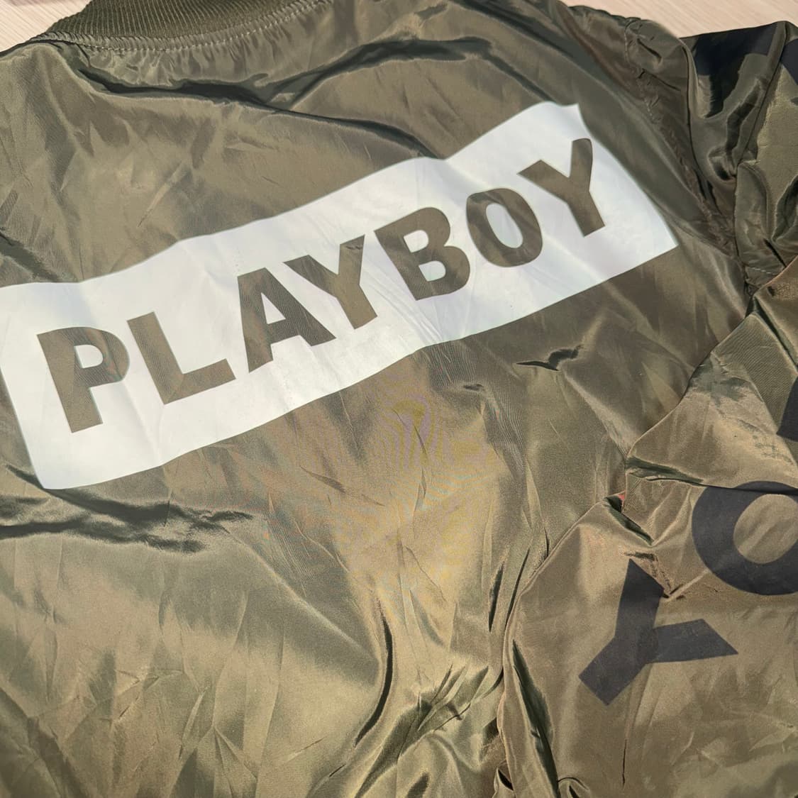플레이보이 카키 MA-1 항공점퍼 상품이미지2