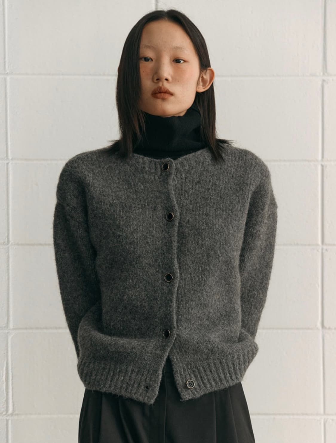 시엔느 로렐라이 가디건 차콜 상품이미지1