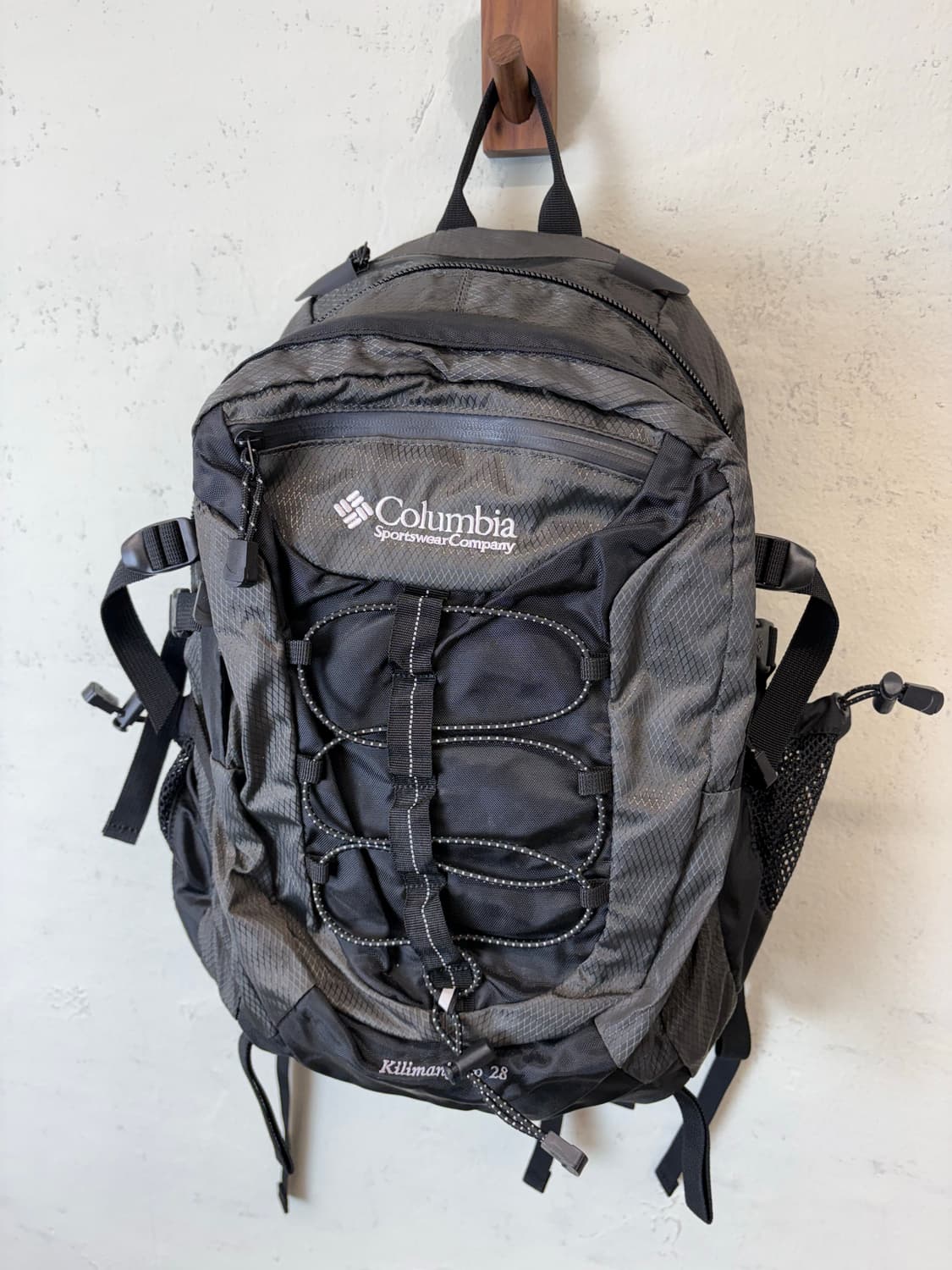 컬럼비아 킬리만자로28 블랙 빈티지 백팩 상품이미지3