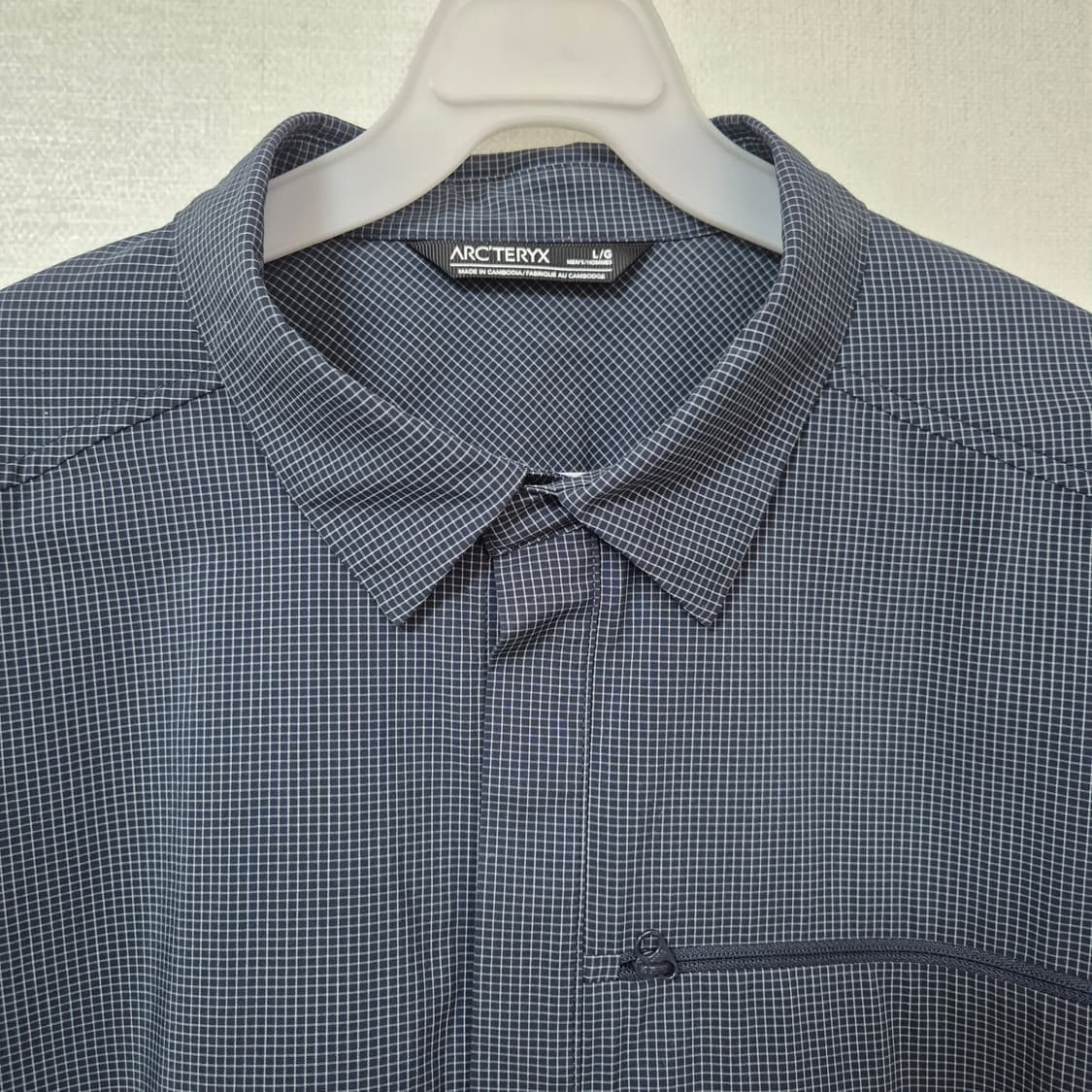 아크테릭스 남성 긴팔 셔츠 네이비 상품이미지4