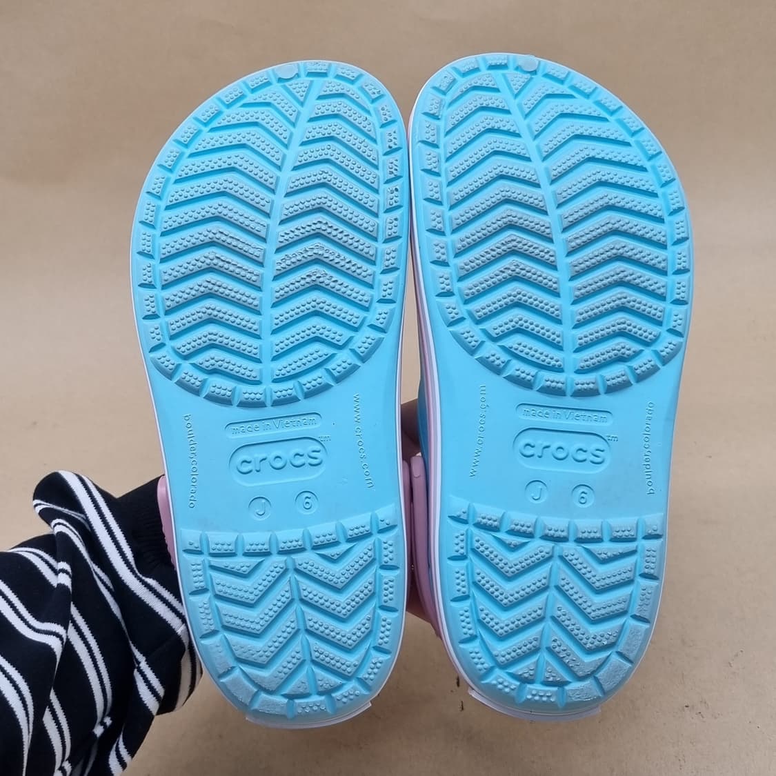 크록스 크록밴드 클로그 J6 250 상품이미지3