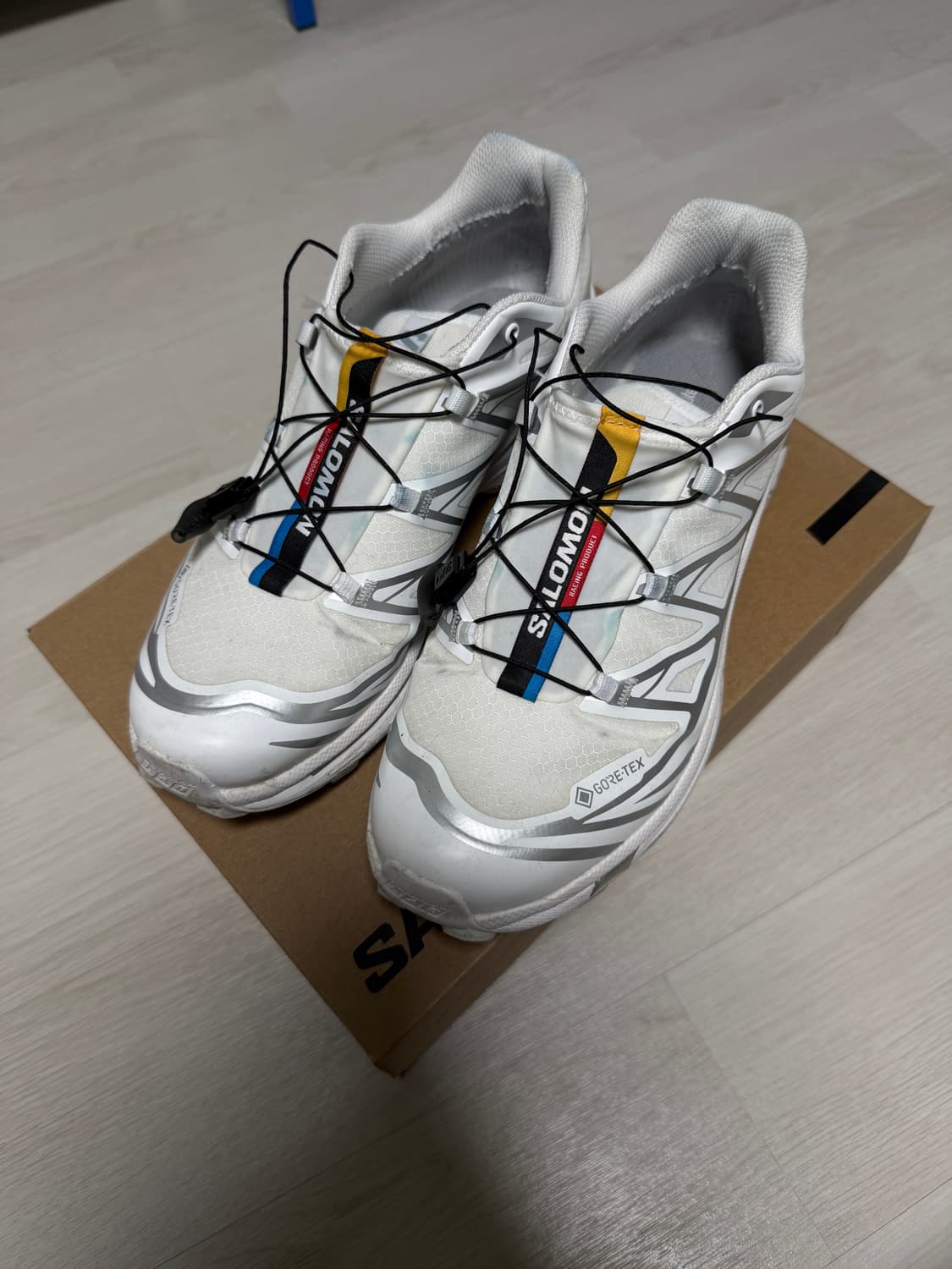 살로몬 xt-6 고어텍스 화이트/실버 상품이미지1