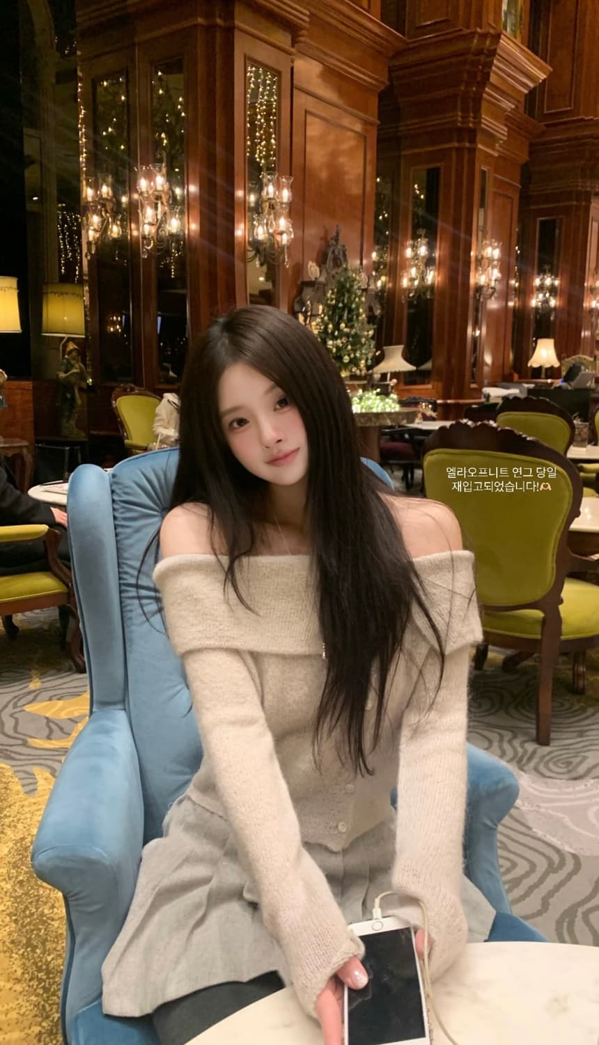 (새상품)누아누아 모헤어 엘라 오프니트 상품이미지2