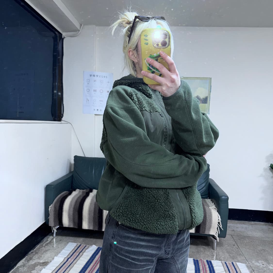 투티/0096 유니클로 화이트마운티니어링 그린 후드 플리스 집업 자켓 상품이미지3